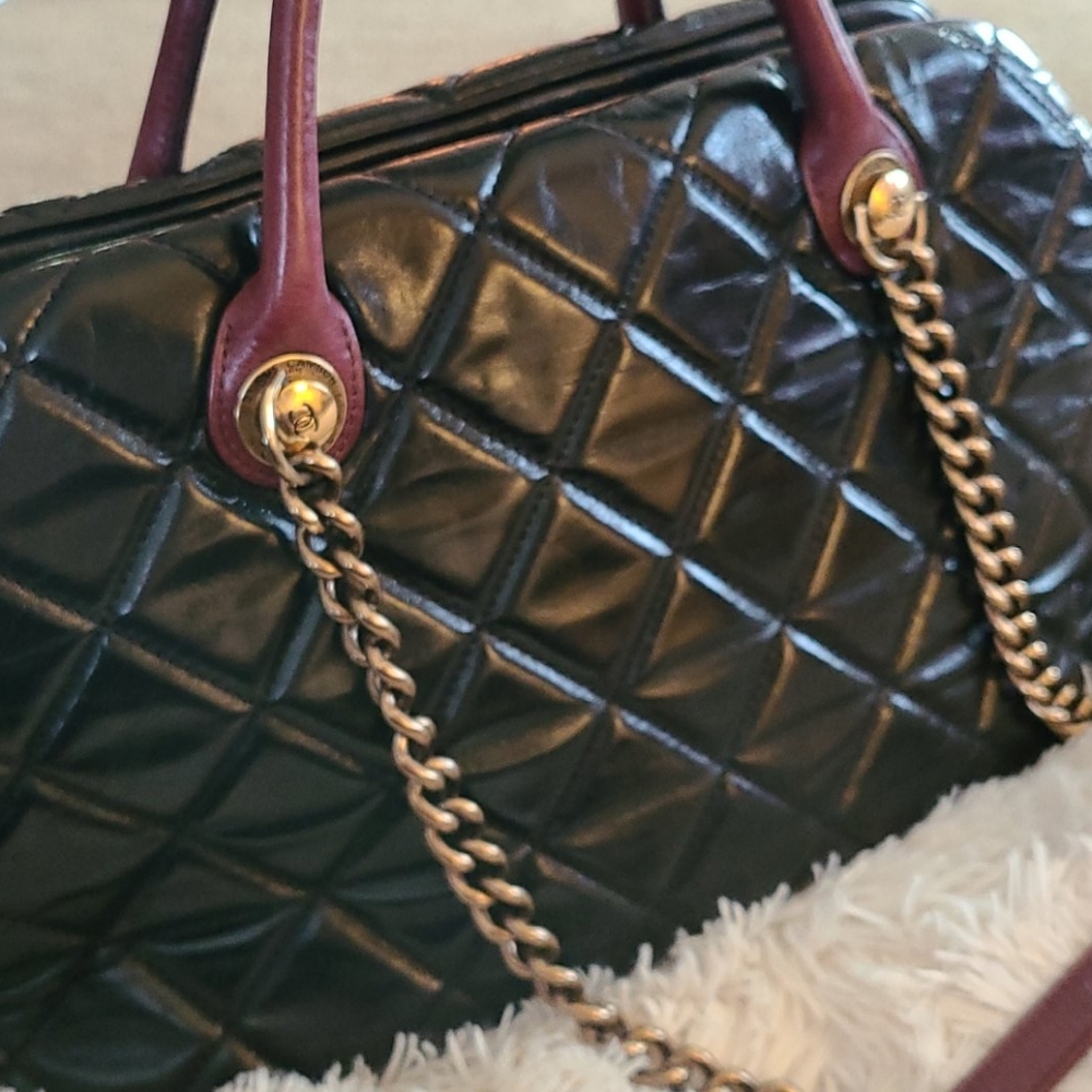 💋💖 Gorgeous! 💋💖 Chanel Castle Rock Bowler Satchel. Stunning! - Picture 10 of 12